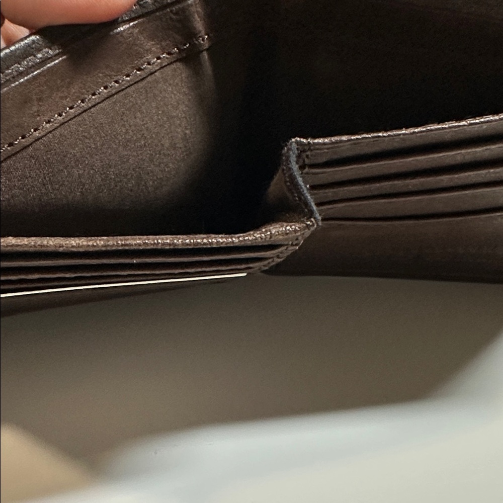 New RFID Barbour Bi-Fold Wallet - Picture 5 of 8
